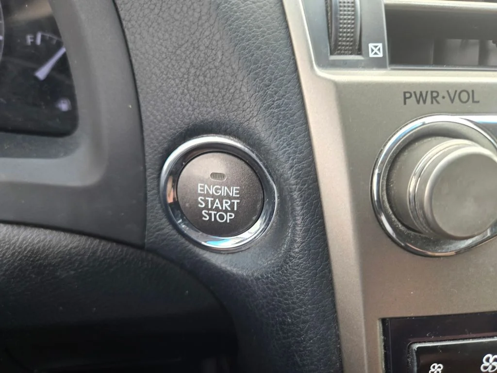 Used 2013 Cashmere Metallic Lexus 350 image 18