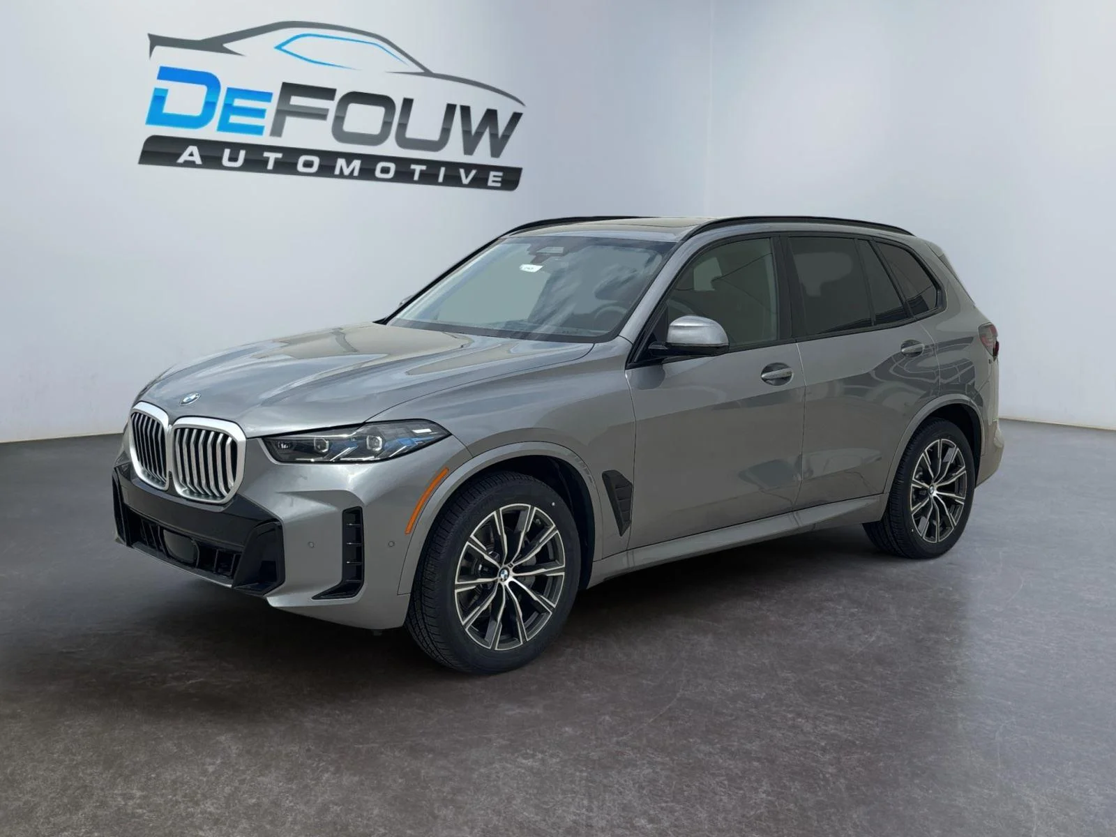 Used 2026 Skyscraper Grey Metallic BMW xDrive40i image 7