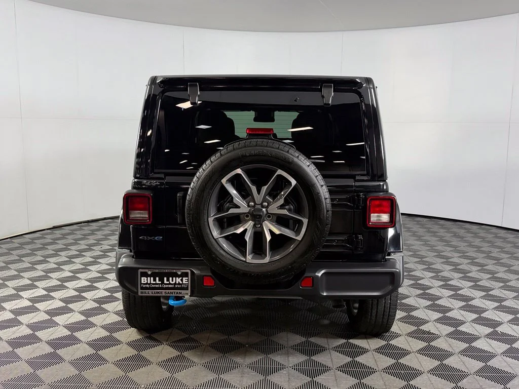 Used 2024 Black Jeep Sport S 4xe image 9