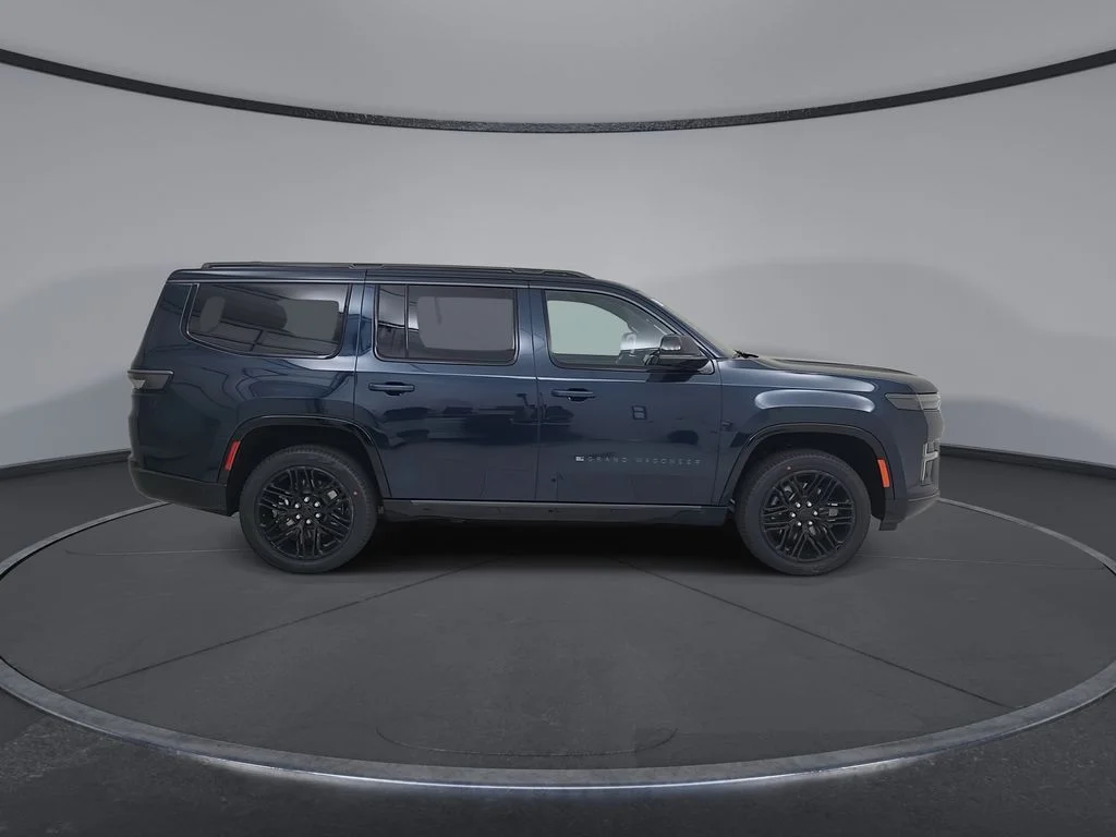 New 2026 Fathom Blue Pearl-Coat Exterior Paint (Late Availability) Jeep Limited Reserve image 17