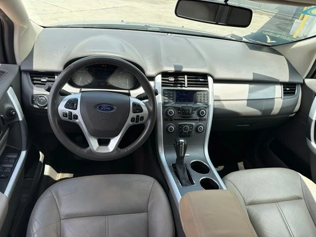 Used 2013 Silver Ford SEL image 15