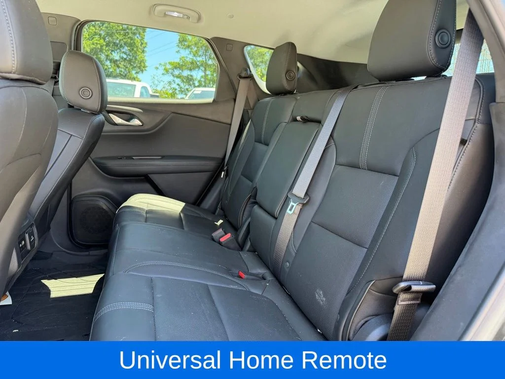 Used 2020 Gray Chevrolet LT image 19