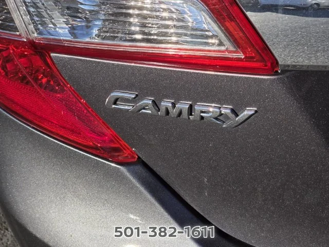 Used 2014 Gray Toyota XLE image 11