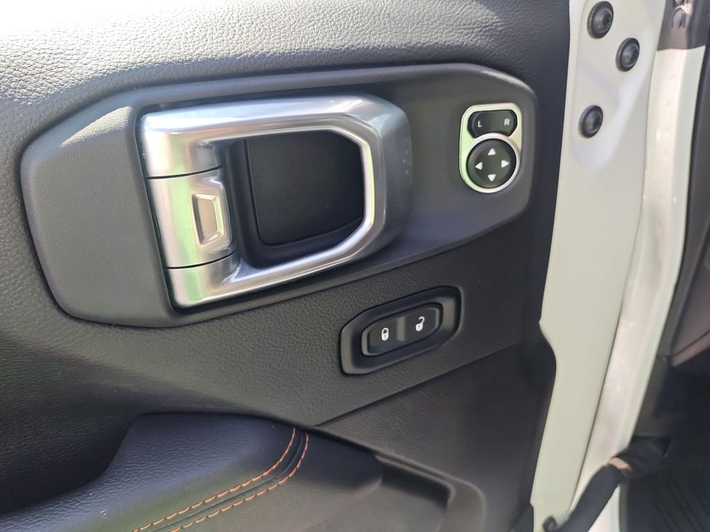 2023 Jeep Gladiator Mojave - Photo 11