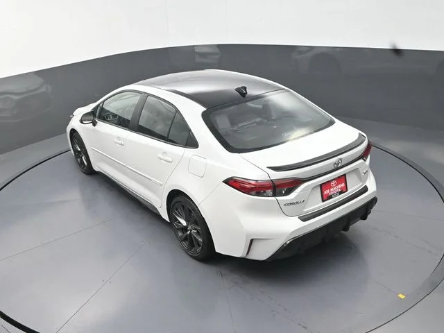 Used 2025 Beige Toyota XSE image 27