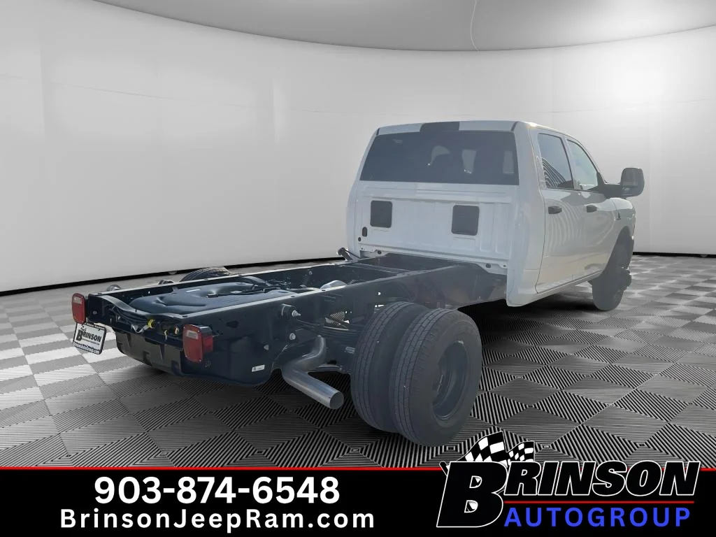 New 2026 Bright White Clearcoat RAM Tradesman image 5