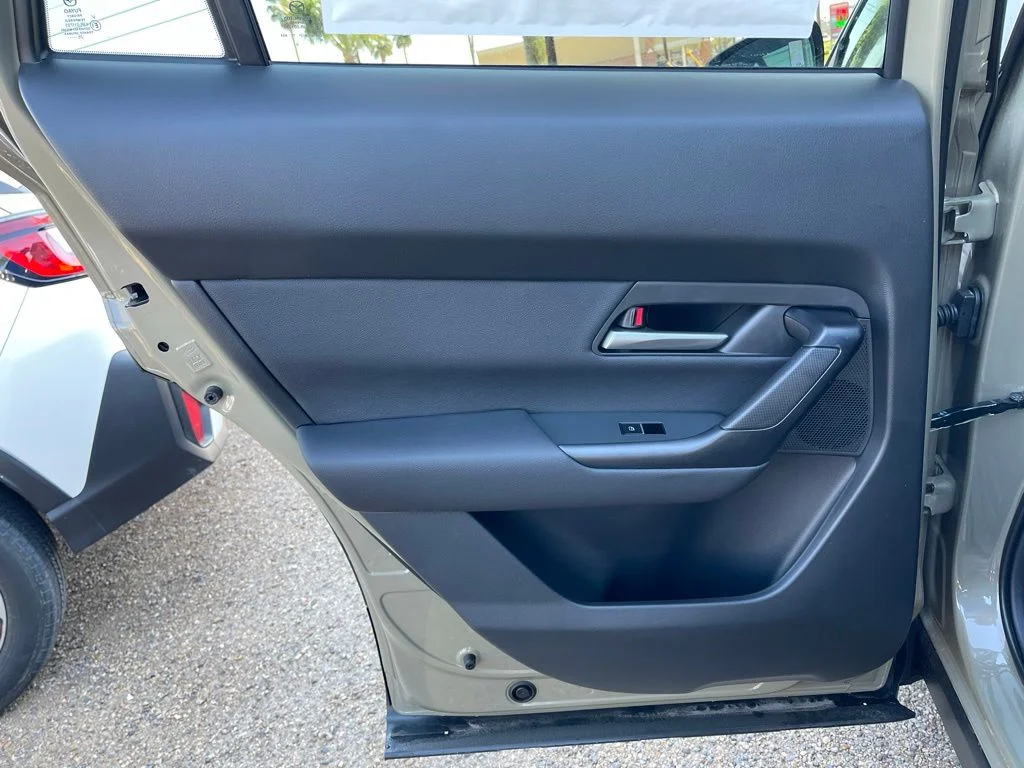 New 2026 Zircon Sand Metallic Mazda 2.5 S Meridian Edition AWD image 19
