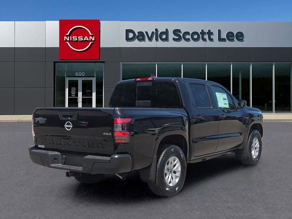 New 2026 Super Black Nissan Crew Cab S image 7