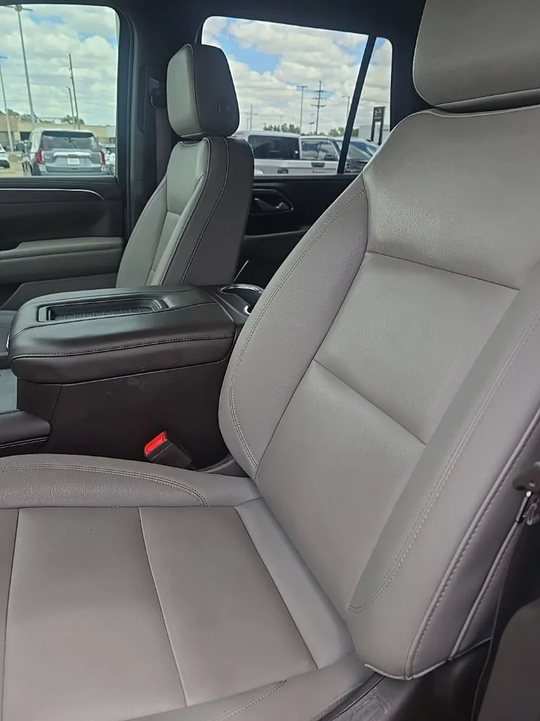 2022 Chevrolet Tahoe 4WD Z71's photo