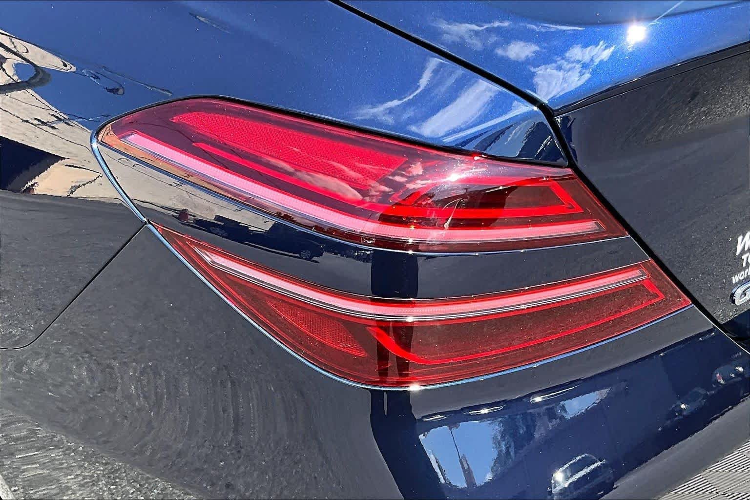Used 2023 Capri Blue Genesis 2.0T image 29