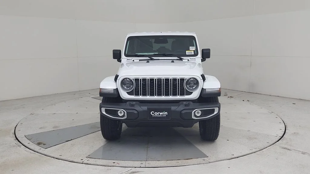 New 2026 Bright White Clear-Coat Exterior Paint Jeep Sahara image 5