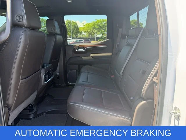 Used 2023 White GMC Denali image 12