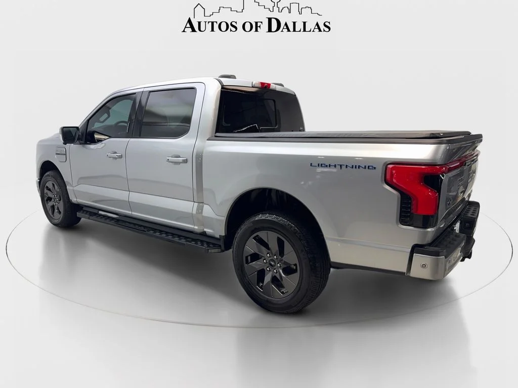 Used 2022 Silver Ford Lariat image 13