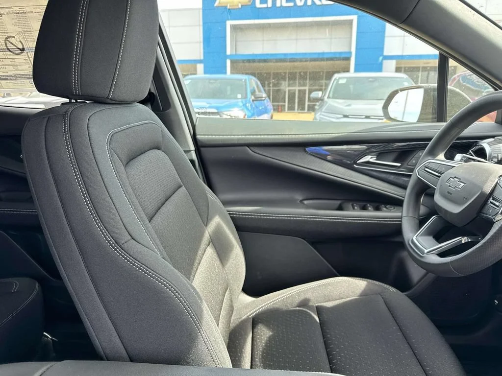 2025 Chevrolet Blazer EV LT - Photo 23
