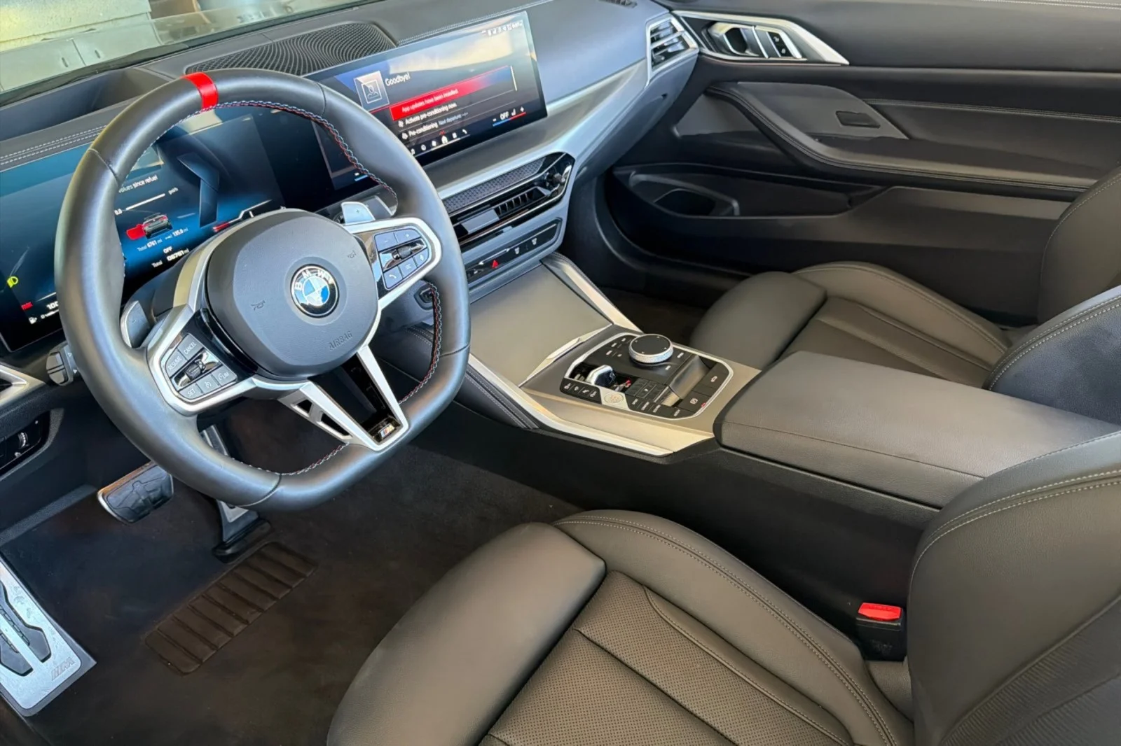 Used 2025 Cape York Green Metallic BMW M440i xDrive image 10