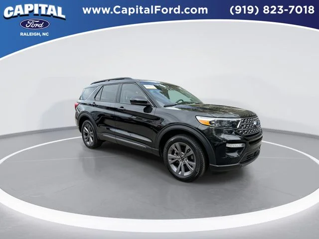 Used 2023 Black Ford XLT image 2