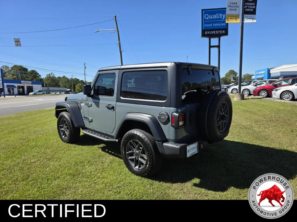 Used 2025 Gray Jeep Sport S image 4