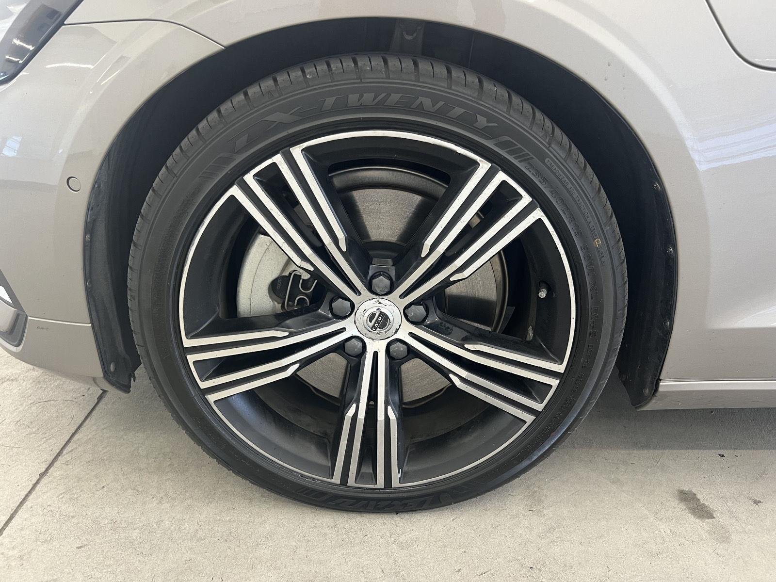 2021 Volvo S60 Inscription - Photo 7