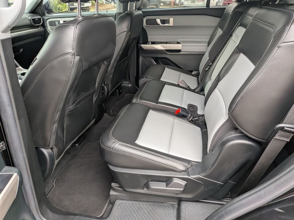 Used 2023 Black Metallic Ford XLT image 27