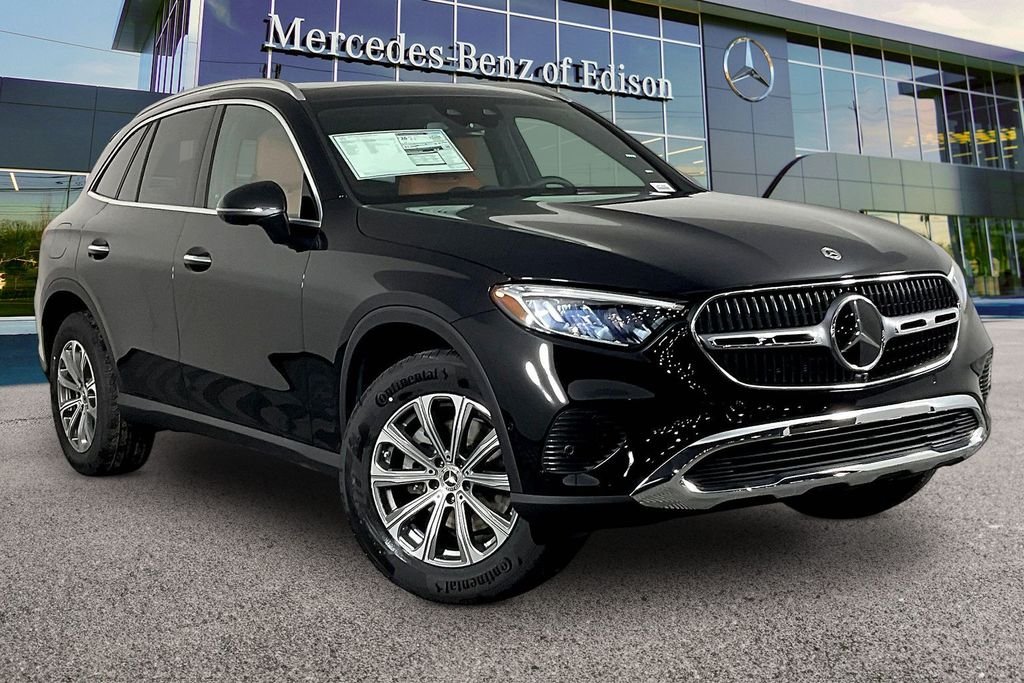 New 2026 Black Mercedes-Benz GLC 300 image 1