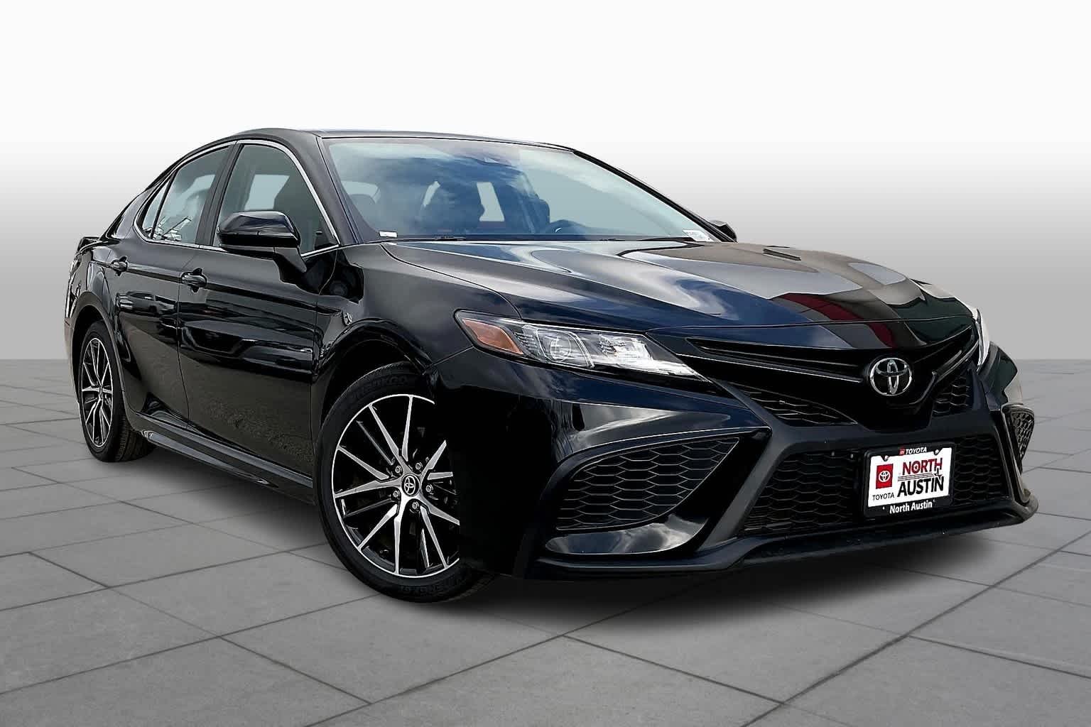 Used 2021 Midnight Black Metallic Toyota SE image 2