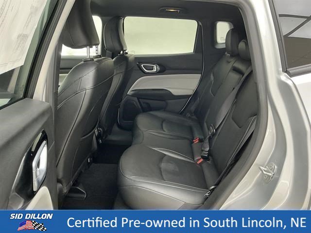 Used 2025 Silver Zynith Metallic Clearcoat Jeep Limited image 16