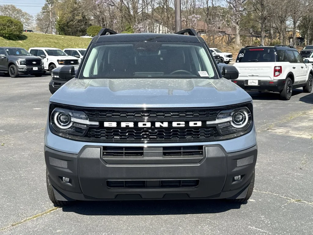 New 2026 Azure Gray Metallic Tri-Coat Ford Outer Banks® image 2