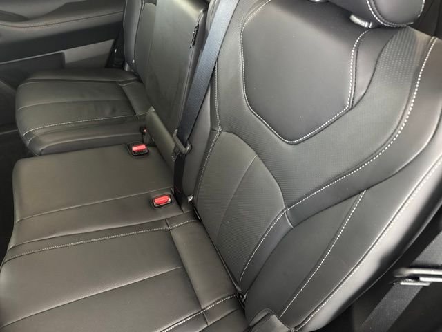 Used 2025 Black INFINITI LUXE image 24