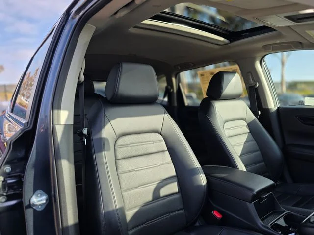 Used 2025  Honda EX-L image 11