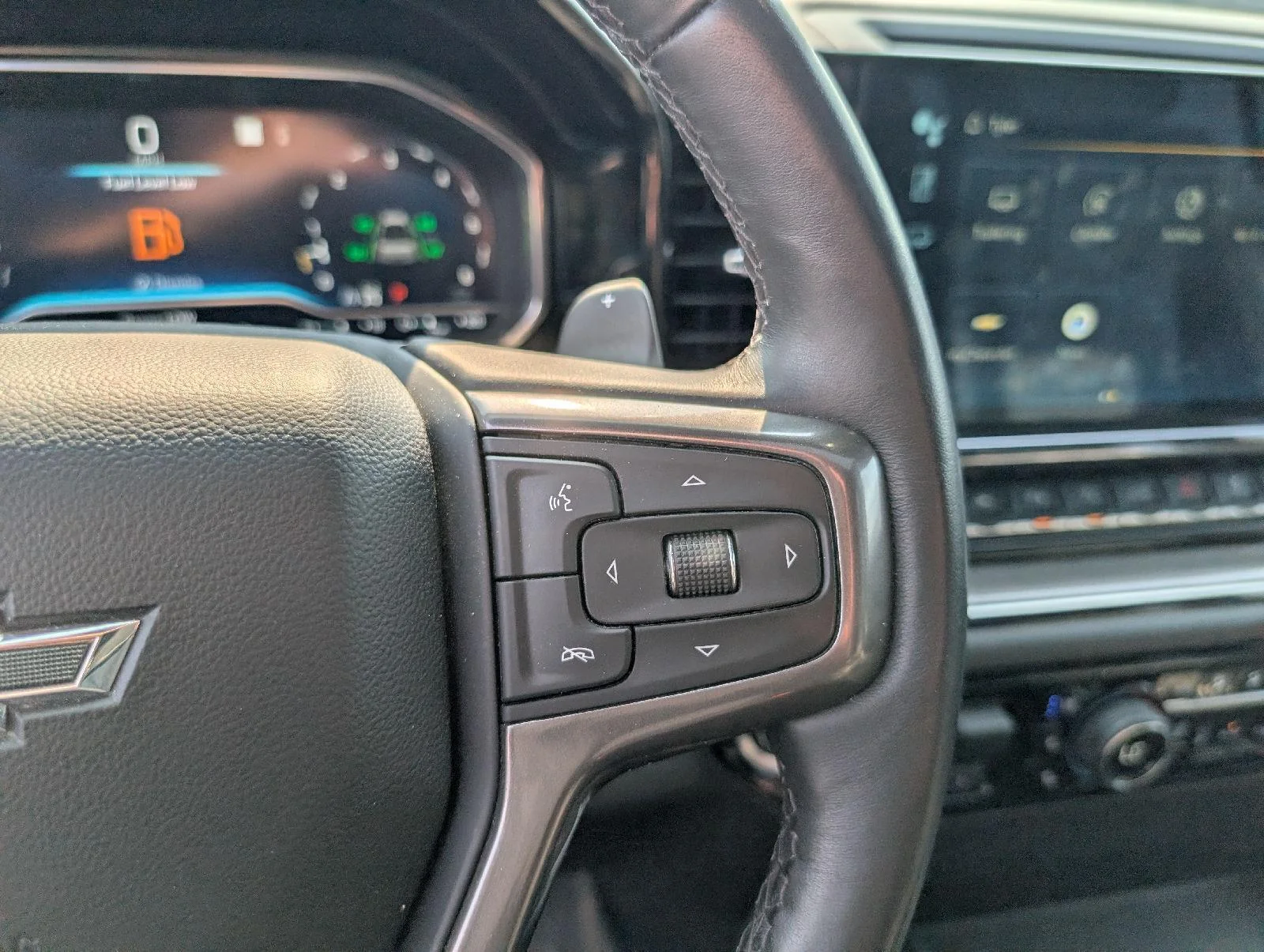 Used 2022 Glacier Blue Metallic Chevrolet ZR2 image 17