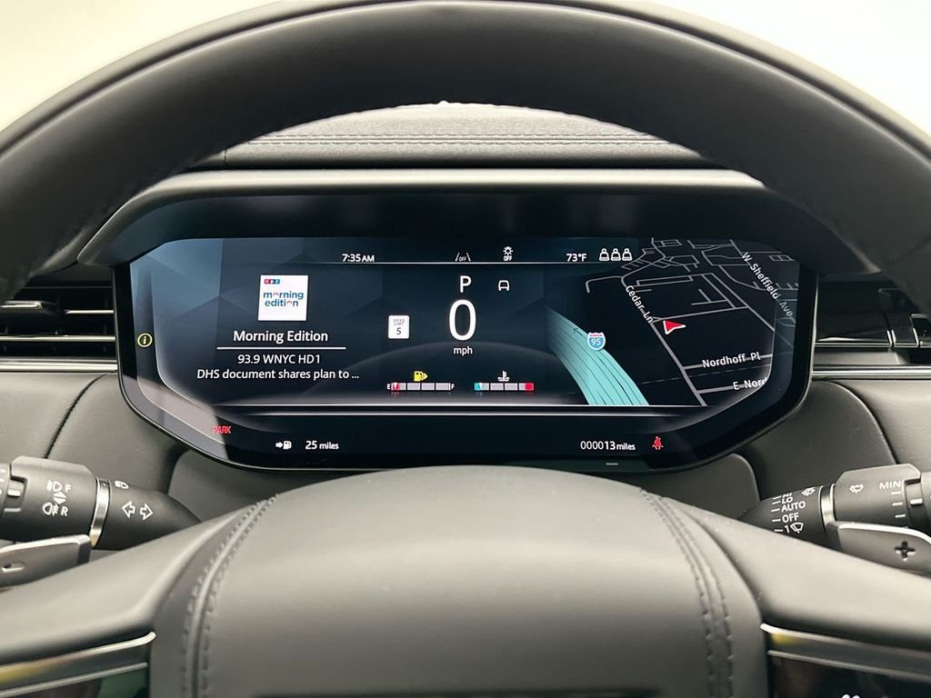 New 2026 Borasco Grey Land Rover SE image 15