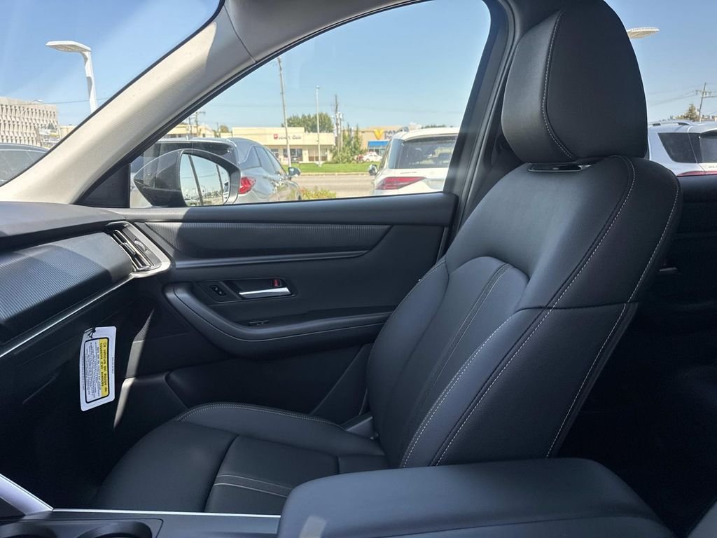 New 2026 Black Mazda 3.3 Turbo Select image 15