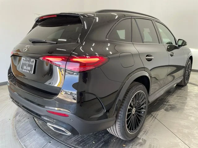 New 2027 Black Mercedes-Benz GLC 300 image 33