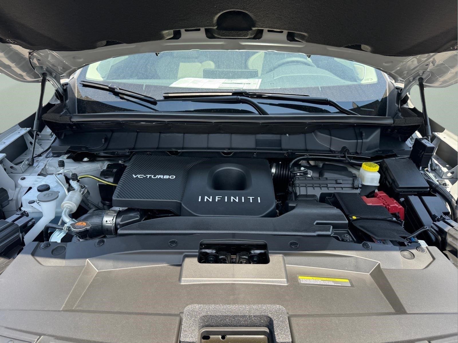 New 2027 HARBOR GRAY INFINITI Luxe FWD image 30