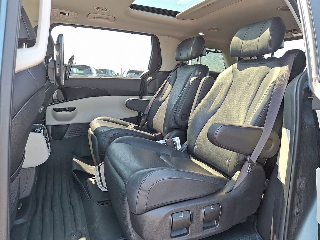 Certified Used 2022 Blue Kia SX Prestige image 10