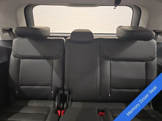 New 2027 Nocturnal Blue Metallic Ford Active image 25