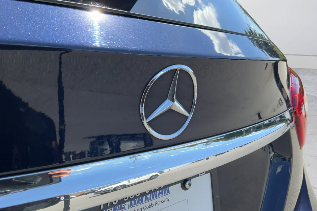 Used 2019 Blue Mercedes-Benz GLA 250 image 30