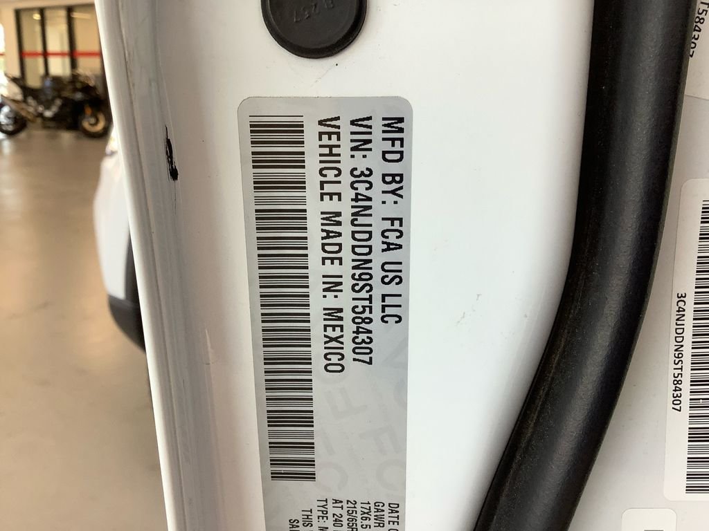 Used 2025 White Jeep Trailhawk image 20