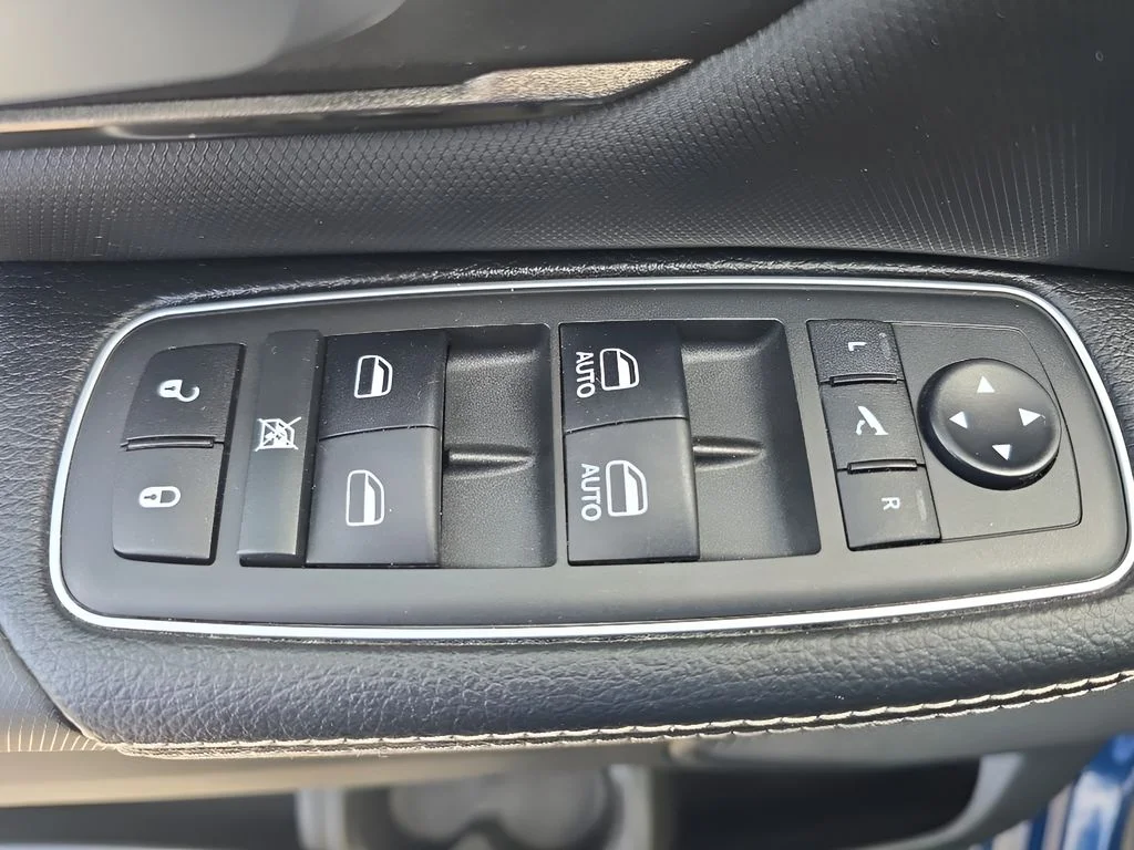 Used 2019 Blue Ram Rebel image 12