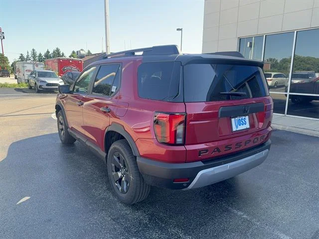 New 2026 Radiant Red Metallic II Honda RTL image 7