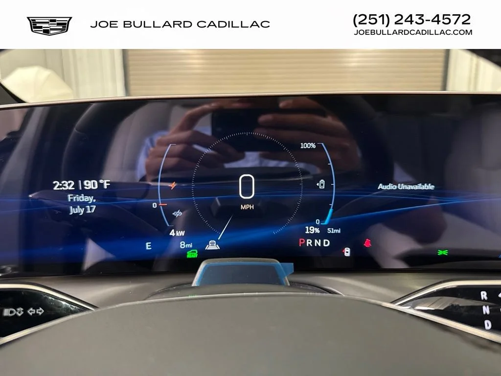 2027 Cadillac VISTIQ Sport - Photo 30