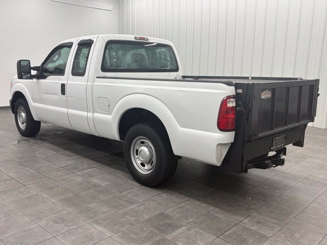 Used 2011 White Ford XL image 4