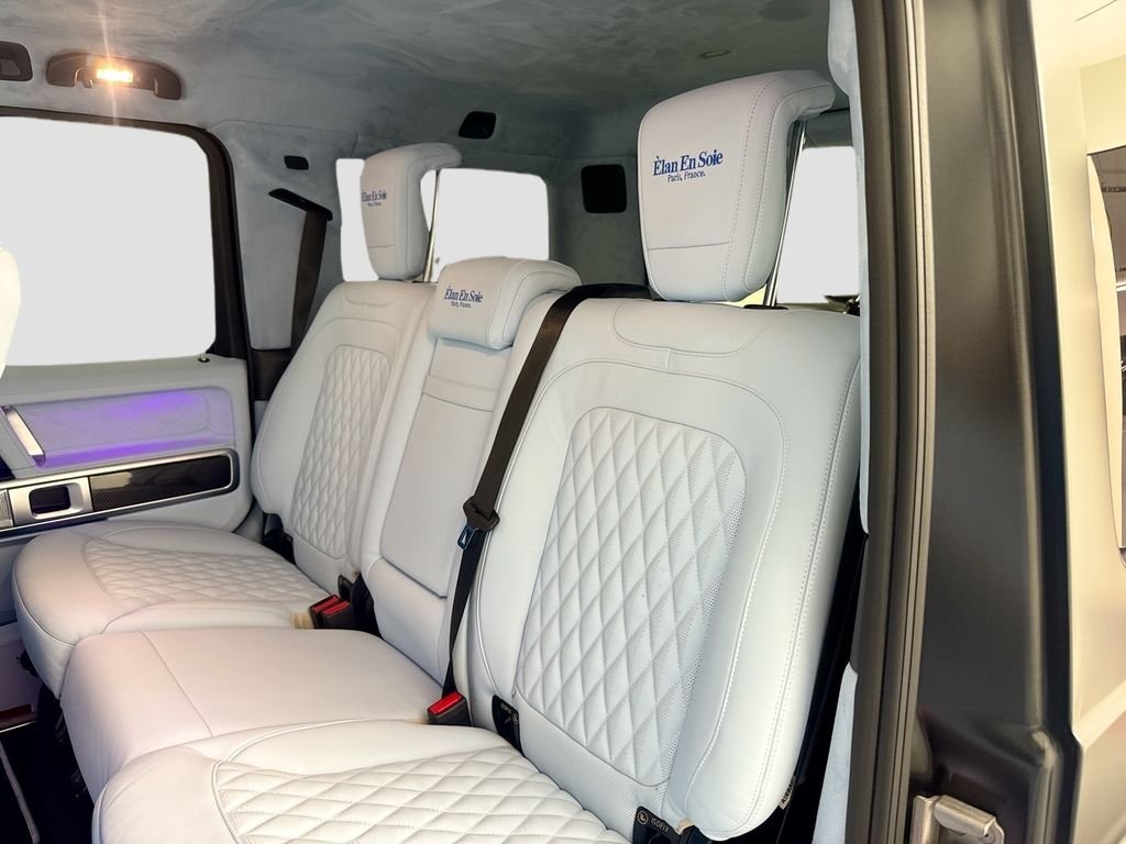 Used 2022 Black Mercedes-Benz G 550 image 26