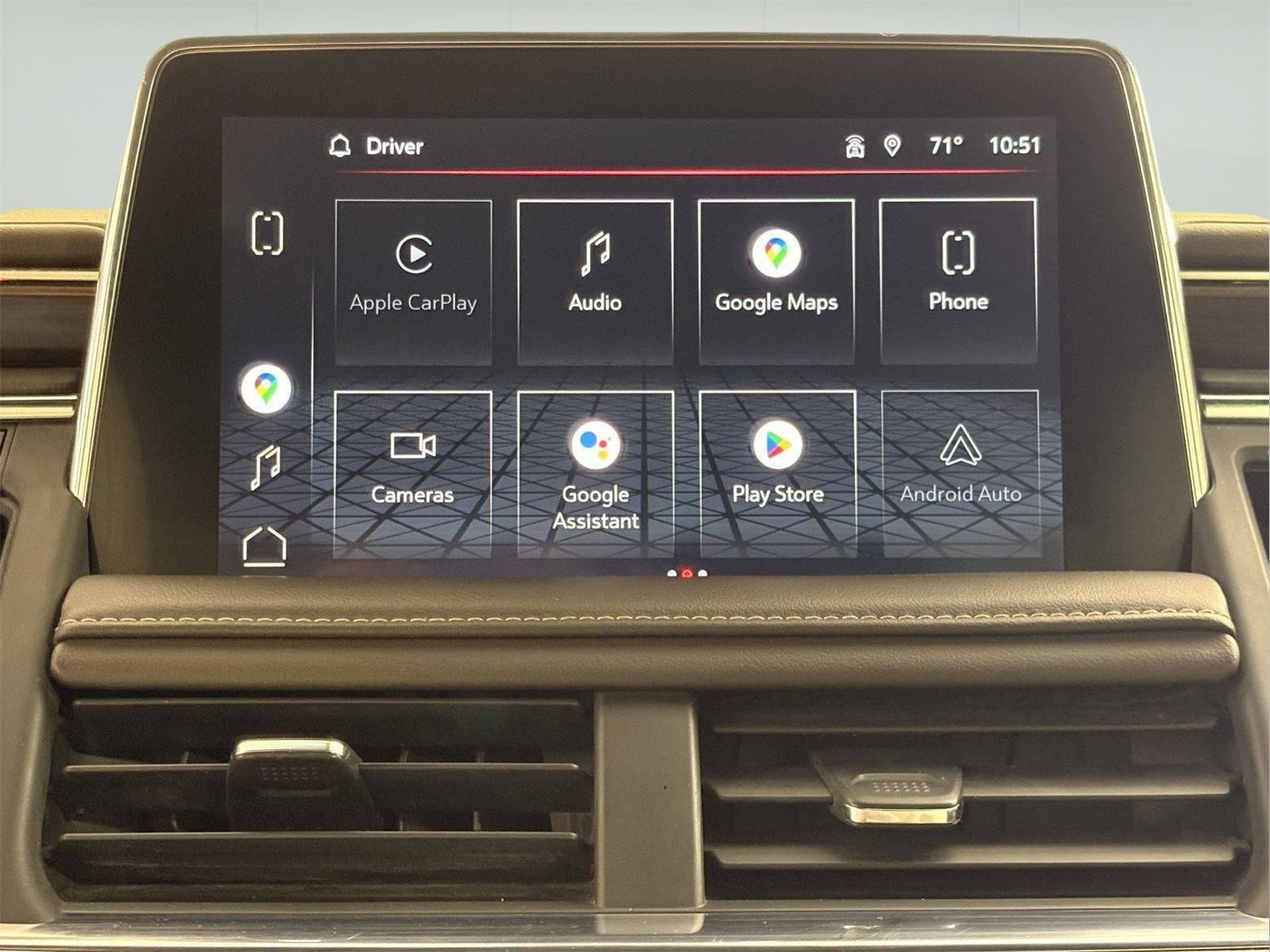Used 2022 Summit White GMC SLE image 38