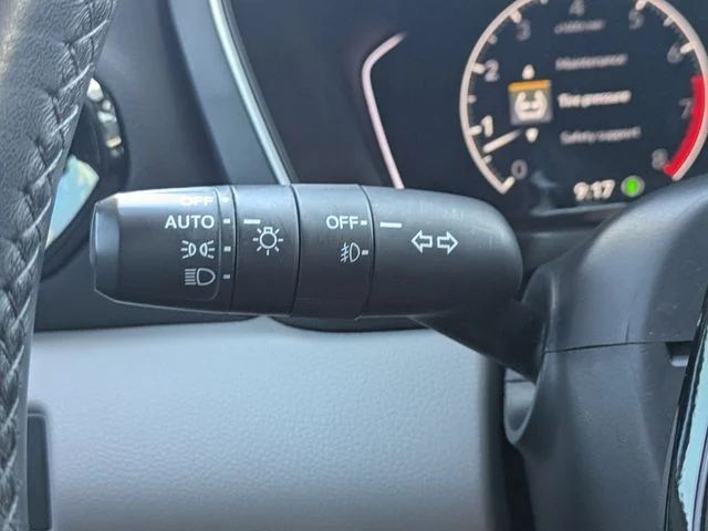 Used 2023  Honda Touring image 27