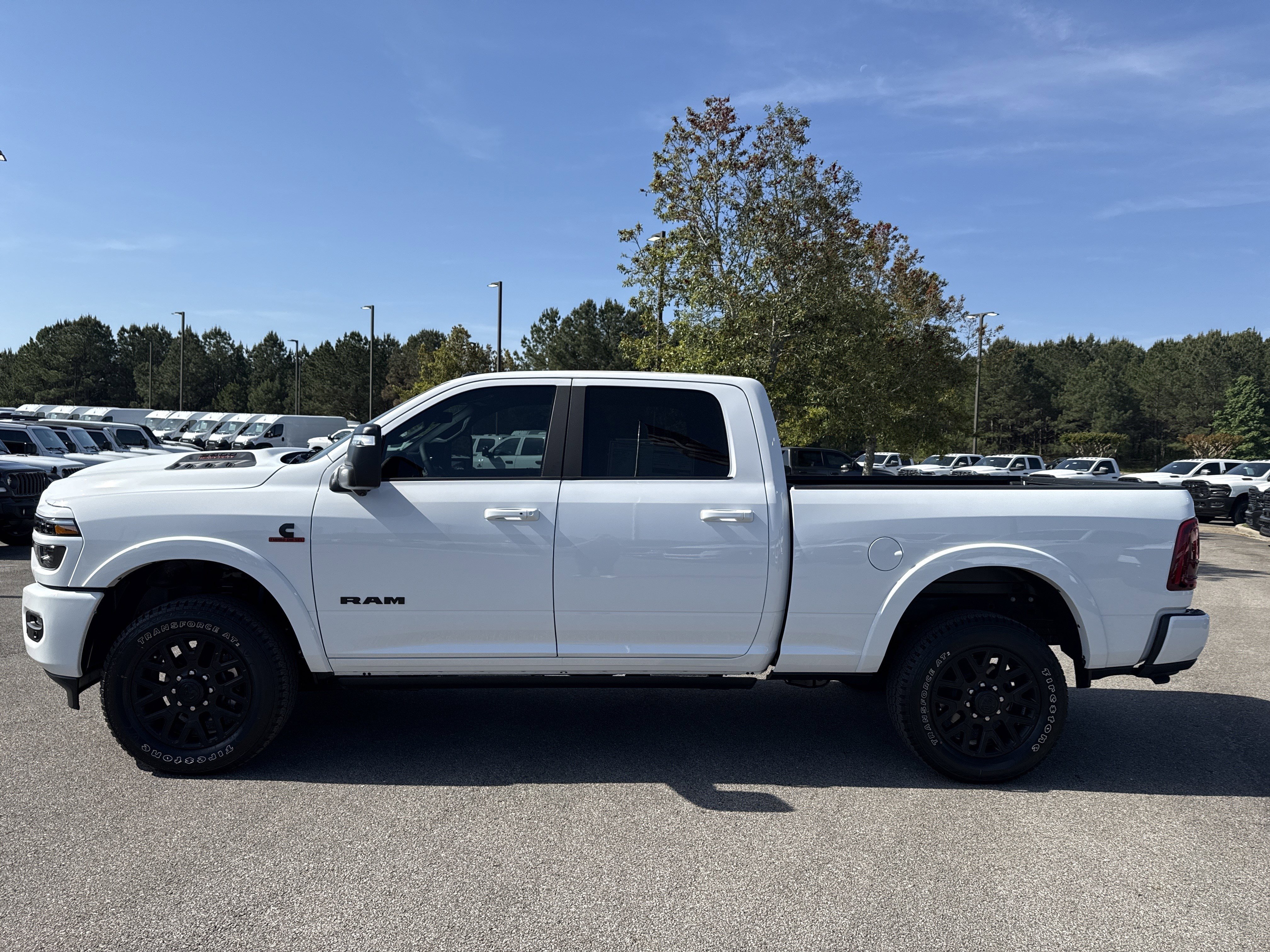 New 2026 Bright White Clearcoat RAM Limited image 4