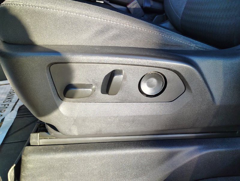 Used 2023 Gray Chevrolet Custom image 12