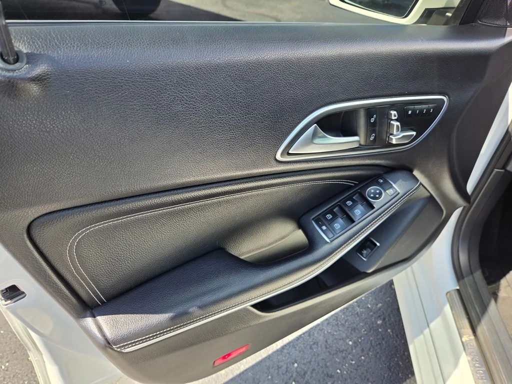 Used 2018 White Mercedes-Benz CLA 250 image 30