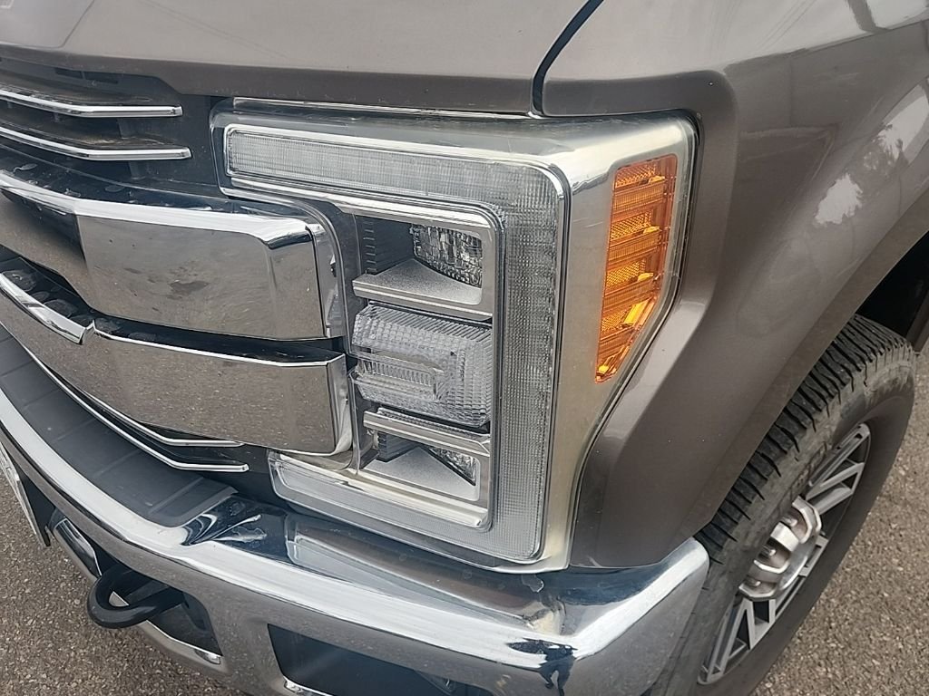 Used 2019 Gray Ford Lariat image 5