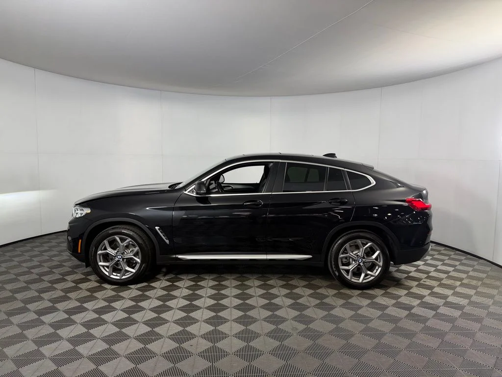 Certified Used 2025 Black BMW xDrive30i image 11